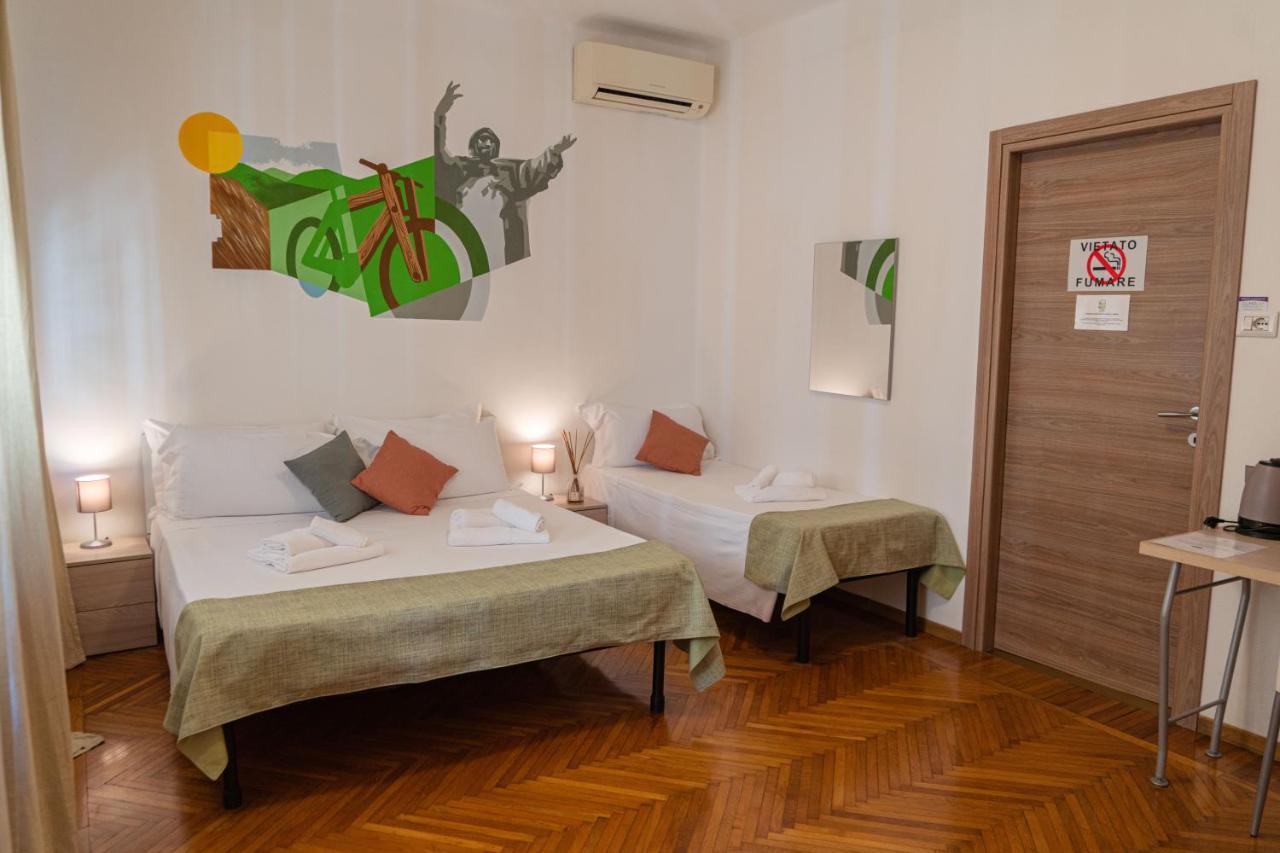 Bed&Bike Ferrara Bed & Breakfast Eksteriør bilde